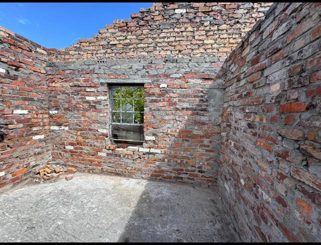 318M² VACANT LAND FOR SALE IN ELECTRIC CITY